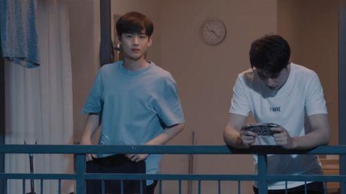 国产青春剧男主视频播放,国产剧男主魅力瞬间，视频播放量飙升