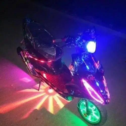 西铁国产鬼火视频完整版,西铁惊魂夜，揭秘神秘现象全程回顾